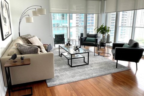 Copropriété à vendre à Miami, Floride: 3 chambres, 136.57 m2 № 1940273 - photo 1