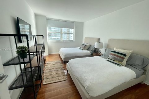 Copropriété à vendre à Miami, Floride: 3 chambres, 136.57 m2 № 1940273 - photo 19