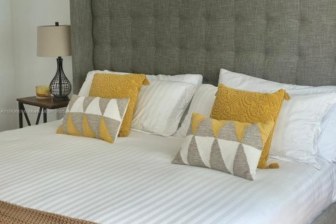 Copropriété à vendre à Miami, Floride: 3 chambres, 136.57 m2 № 1940273 - photo 12