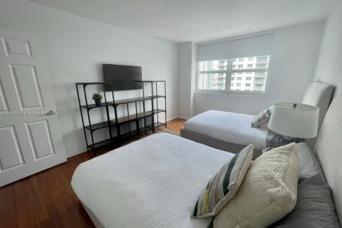 Copropriété à vendre à Miami, Floride: 3 chambres, 136.57 m2 № 1940273 - photo 20