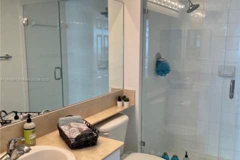 Copropriété à vendre à Miami, Floride: 3 chambres, 136.57 m2 № 1940273 - photo 23