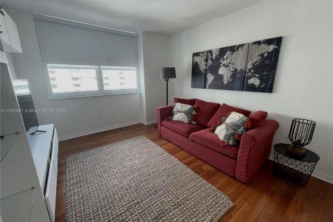 Copropriété à vendre à Miami, Floride: 3 chambres, 136.57 m2 № 1940273 - photo 24