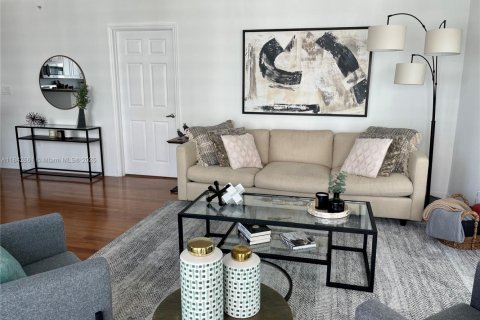 Copropriété à vendre à Miami, Floride: 3 chambres, 136.57 m2 № 1940273 - photo 4