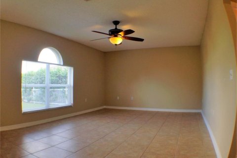 Casa en alquiler en Orlando, Florida, 5 dormitorios, 200.3 m2 № 2122281 - foto 6