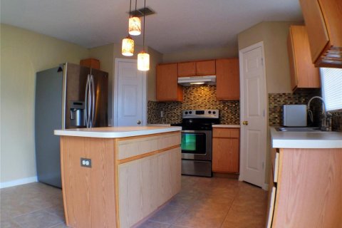 Casa en alquiler en Orlando, Florida, 5 dormitorios, 200.3 m2 № 2122281 - foto 5