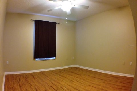 Casa en alquiler en Orlando, Florida, 5 dormitorios, 200.3 m2 № 2122281 - foto 10