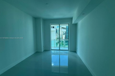 Condominio en venta en Miami, Florida, 2 dormitorios, 119.75 m2 № 1923579 - foto 12
