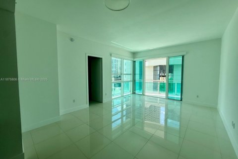Condominio en venta en Miami, Florida, 2 dormitorios, 119.75 m2 № 1923579 - foto 4