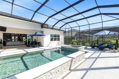 House in Bradenton, Florida 4 bedrooms, 374.21 sq.m. № 1720112 - photo 30