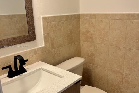 Copropriété à louer à Miami, Floride: 1 chambre, 75.16 m2 № 1946731 - photo 14