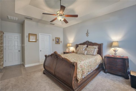 Купить виллу или дом в Киссимми, Флорида 7 комнат, № 2033750 - фото 22