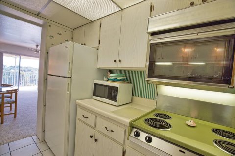 Condo in Venice, Florida, 1 bedroom  № 2212807 - photo 18