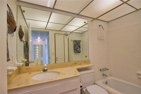 Condo in Venice, Florida, 1 bedroom  № 2212807 - photo 22