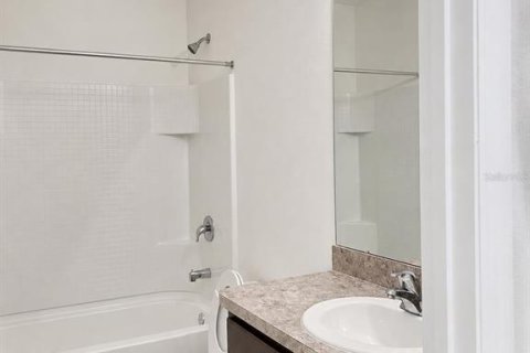 Купить таунхаус в Уэсли-Чепел, Флорида 8 комнат, 155.43м2, № 2310505 - фото 6