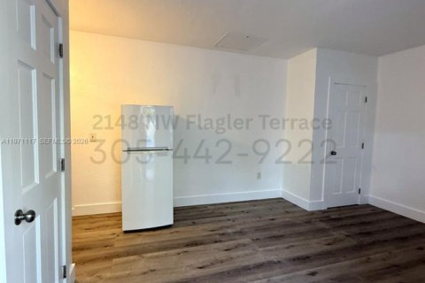 Studio à Miami, Floride № 2042309