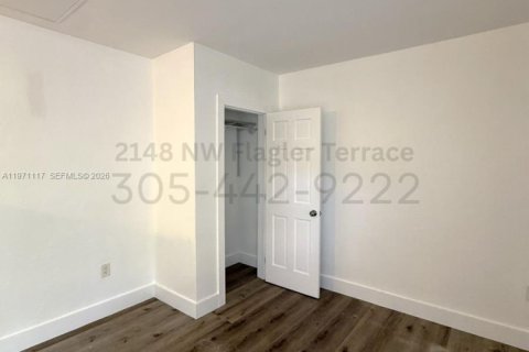 Appartement à louer à Miami, Floride: 46.45 m2 № 2042309 - photo 4