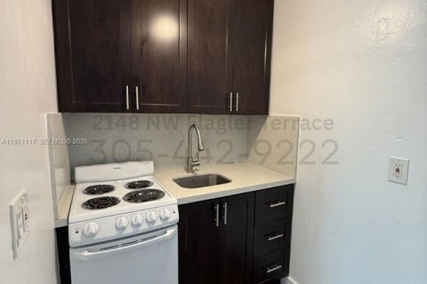Appartement à louer à Miami, Floride: 46.45 m2 № 2042309 - photo 3