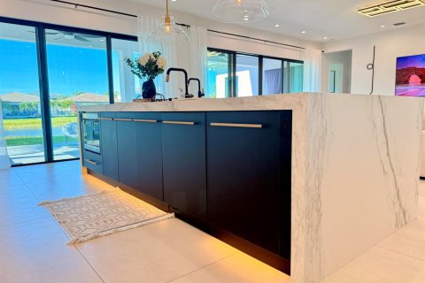 Villa ou maison à vendre à Boca Raton, Floride: 5 chambres, 464.14 m2 № 2278986 - photo 28
