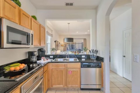 Touwnhouse à vendre à Kissimmee, Floride: 4 chambres, 172.05 m2 № 2306148 - photo 21