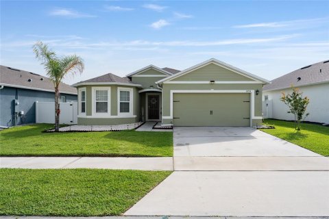 Villa ou maison à vendre à New Smyrna Beach, Floride: 3 chambres, 162.02 m2 № 2324376 - photo 3