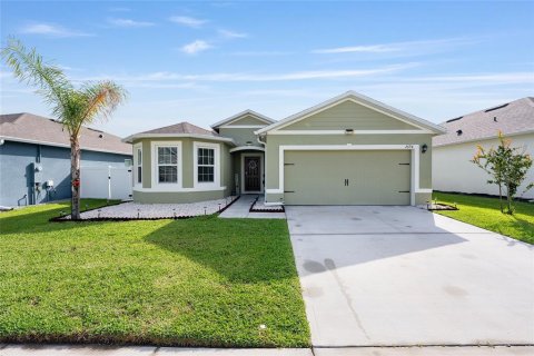 Villa ou maison à vendre à New Smyrna Beach, Floride: 3 chambres, 162.02 m2 № 2324376 - photo 6