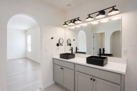 Villa ou maison à vendre à New Smyrna Beach, Floride: 3 chambres, 162.02 m2 № 2324376 - photo 23