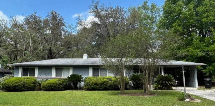 Villa ou maison à Gainesville, Floride 3 chambres, 147.9 m2 № 1912072