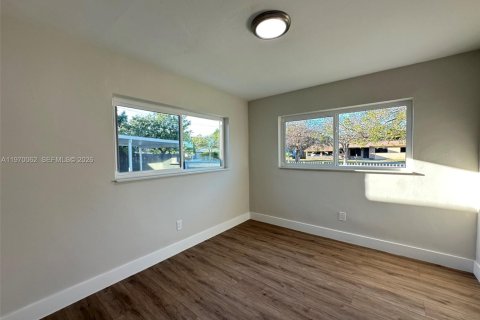 Villa ou maison à vendre à Miami Gardens, Floride: 3 chambres, 148.09 m2 № 2030876 - photo 14