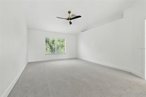 House in Wesley Chapel, Florida 4 bedrooms, 297.66 sq.m. № 1884132 - photo 28