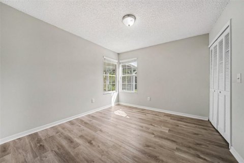 House in Orlando, Florida 2 bedrooms, 113.9 sq.m. № 2395619 - photo 19