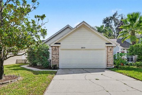 House in Orlando, Florida 2 bedrooms, 113.9 sq.m. № 2395619