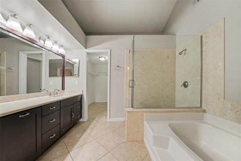 House in Orlando, Florida 2 bedrooms, 113.9 sq.m. № 2395619 - photo 26