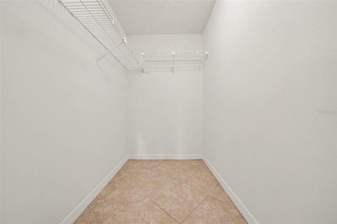 House in Orlando, Florida 2 bedrooms, 113.9 sq.m. № 2395619 - photo 24