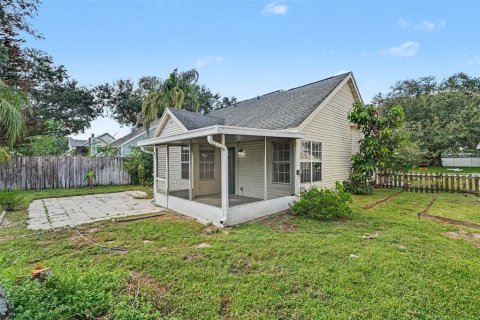 House in Orlando, Florida 2 bedrooms, 113.9 sq.m. № 2395619 - photo 30