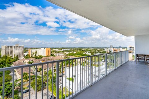 Condo in Aventura, Florida, 2 bedrooms  № 1962603 - photo 11