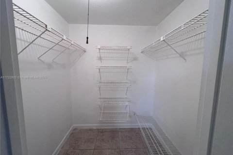 Copropriété à vendre à Margate, Floride: 2 chambres, 91.97 m2 № 1729650 - photo 11
