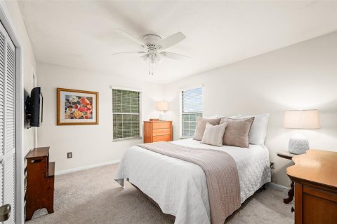 Copropriété à vendre à Gainesville, Floride: 3 chambres, 128.39 m2 № 1909300 - photo 22