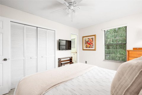 Copropriété à vendre à Gainesville, Floride: 3 chambres, 128.39 m2 № 1909300 - photo 23