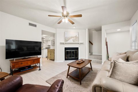 Copropriété à vendre à Gainesville, Floride: 3 chambres, 128.39 m2 № 1909300 - photo 7