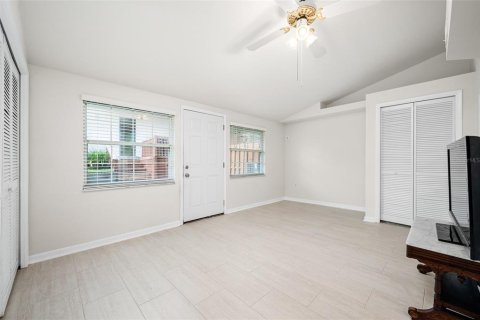 Copropriété à vendre à Gainesville, Floride: 3 chambres, 128.39 m2 № 1909300 - photo 18