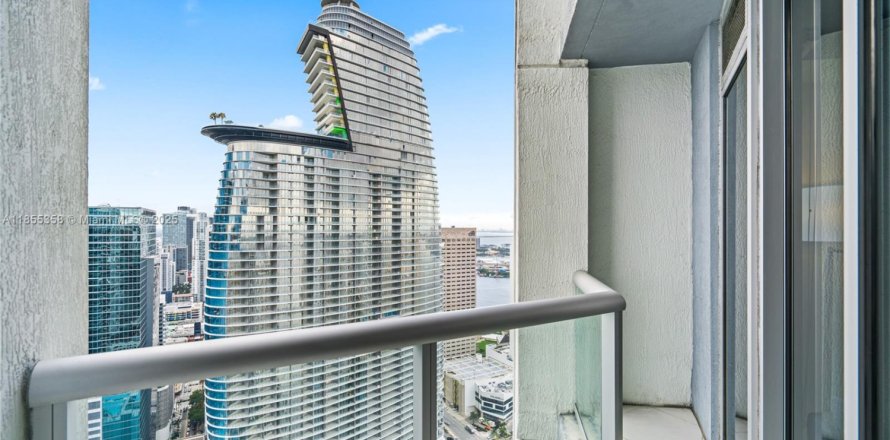Studio à Condo à Miami, Floride № 1881532