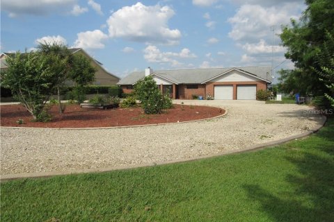 Casa en venta en Lake Placid, Florida, 3 dormitorios, 215.44 m2 № 1803573 - foto 2