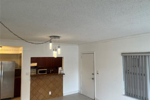 Copropriété à louer à Surfside, Floride: 1 chambre, 54.81 m2 № 1889920 - photo 7