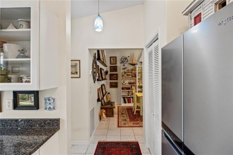 Condominio en venta en Bradenton, Florida, 1 dormitorio, 77.39 m2 № 1828426 - foto 13