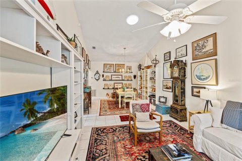 Copropriété à vendre à Bradenton, Floride: 1 chambre, 77.39 m2 № 1828426 - photo 10