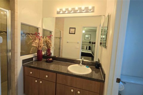 Touwnhouse à vendre à Kissimmee, Floride: 3 chambres, 128.39 m2 № 2098218 - photo 13