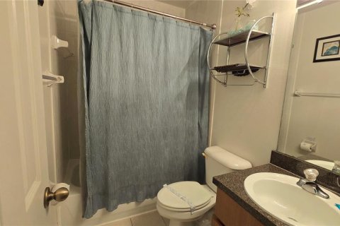 Touwnhouse à vendre à Kissimmee, Floride: 3 chambres, 128.39 m2 № 2098218 - photo 16