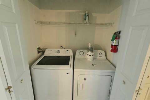 Touwnhouse à vendre à Kissimmee, Floride: 3 chambres, 128.39 m2 № 2098218 - photo 23