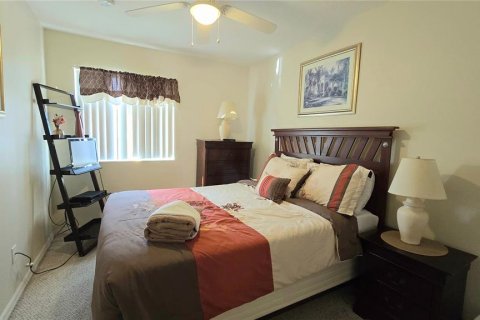 Touwnhouse à vendre à Kissimmee, Floride: 3 chambres, 128.39 m2 № 2098218 - photo 14
