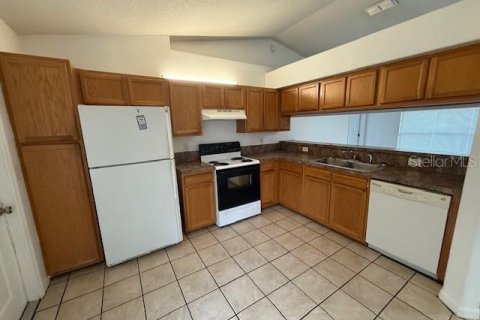 House in Ocala, Florida 3 bedrooms, 122.63 sq.m. № 2099384 - photo 3